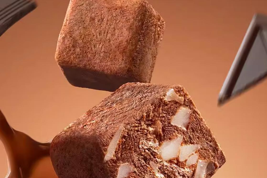 Freeze-dried cashew milk chocolate