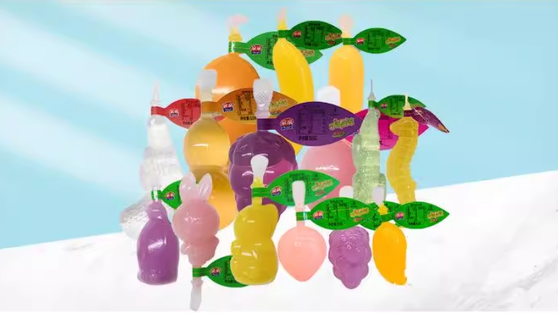 Fruit-shaped jelly (grapes, pineapples, peaches)