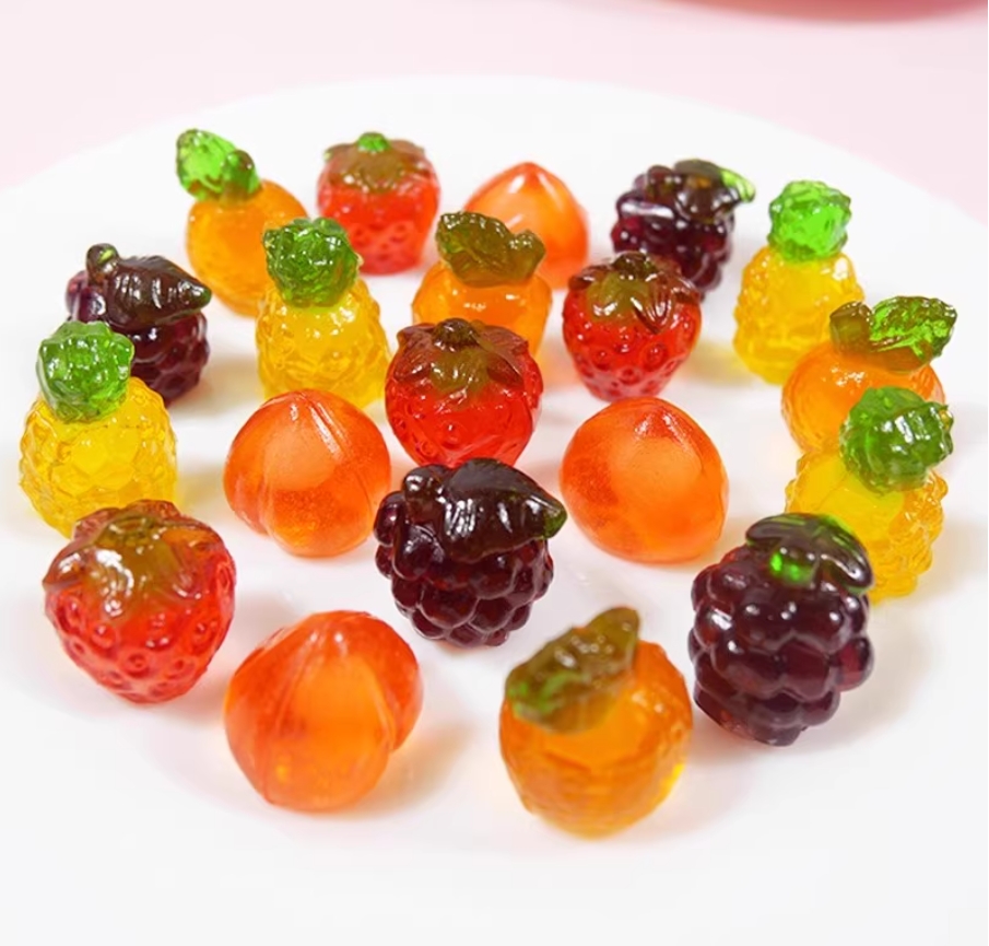 Juice-infused gummy  grape flavor