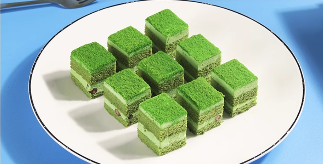 Double layered matcha mousse square cake