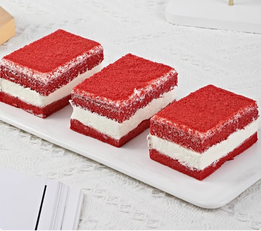 Red velvet mousse square cake
